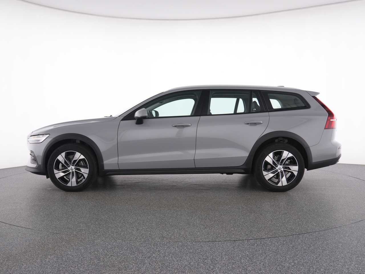 Volvo V60 Cross Country – Bild 11