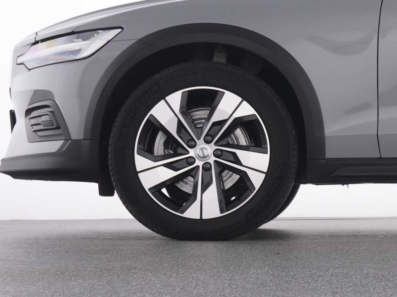 Volvo V60 Cross Country – Bild 20