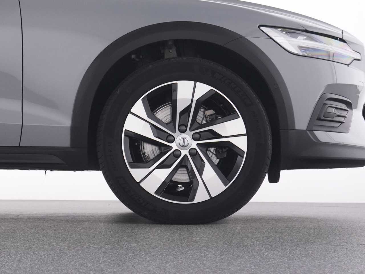 Volvo V60 Cross Country – Bild 22