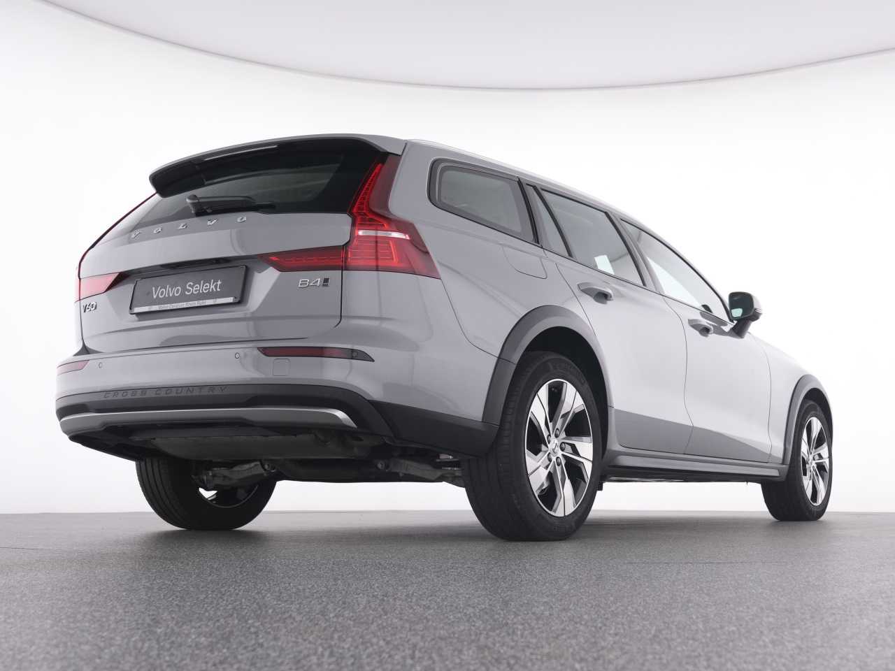Volvo V60 Cross Country – Bild 8
