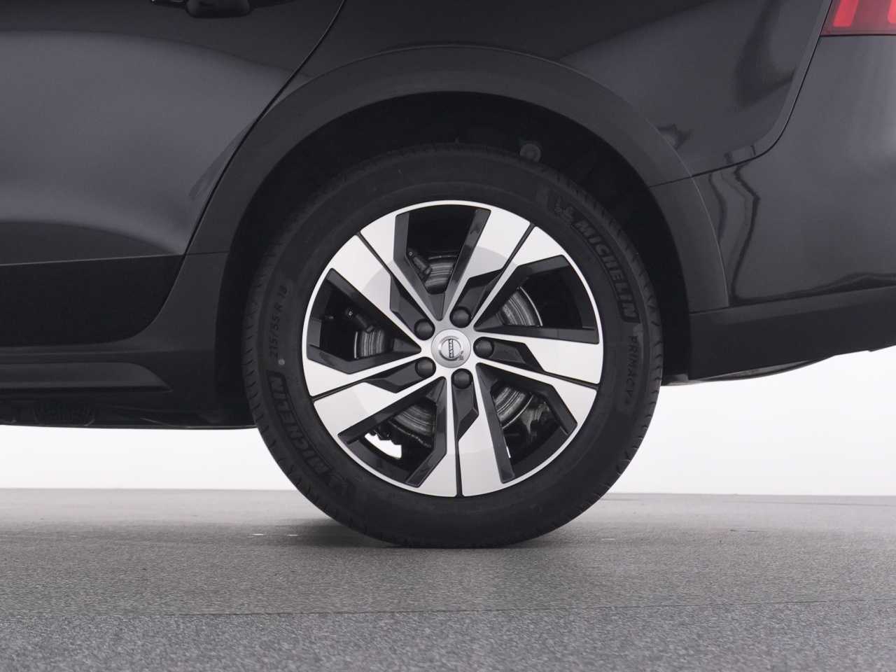 Volvo V60 Cross Country – Bild 21
