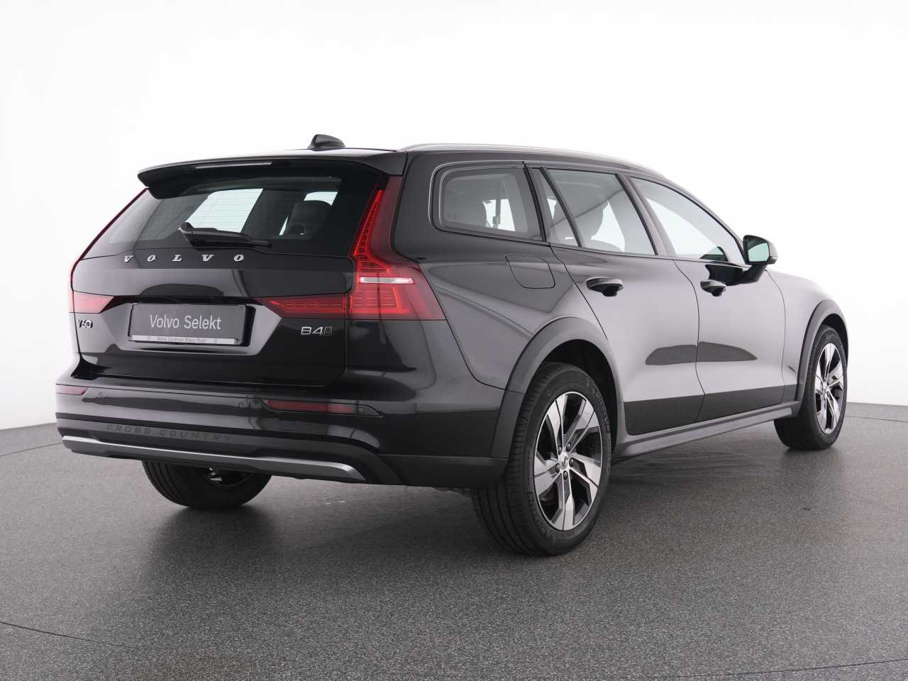 Volvo V60 Cross Country – Bild 3