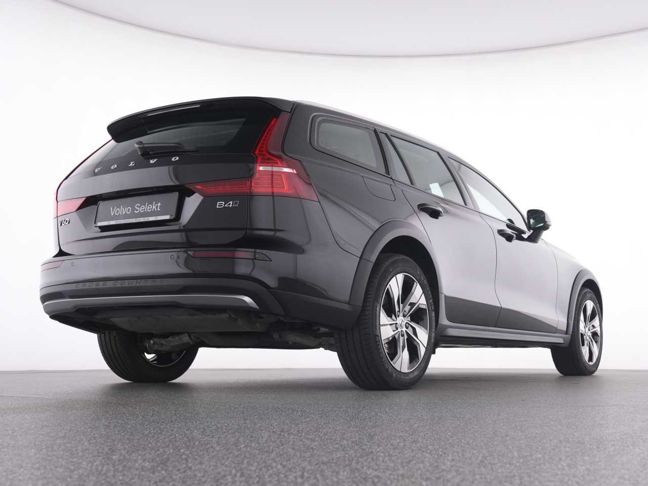 Volvo V60 Cross Country – Bild 8