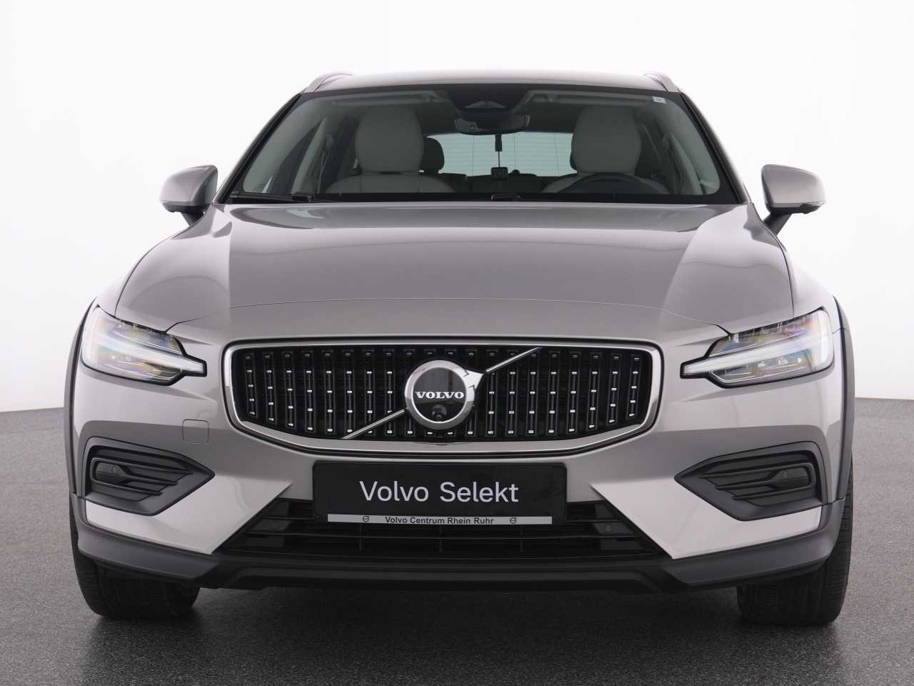 Volvo V60 Cross Country – Bild 15