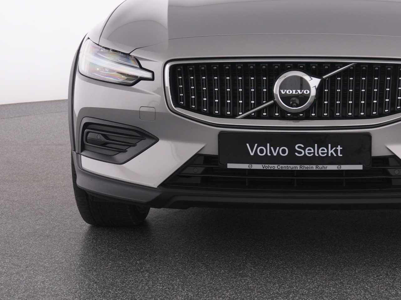 Volvo V60 Cross Country – Bild 17