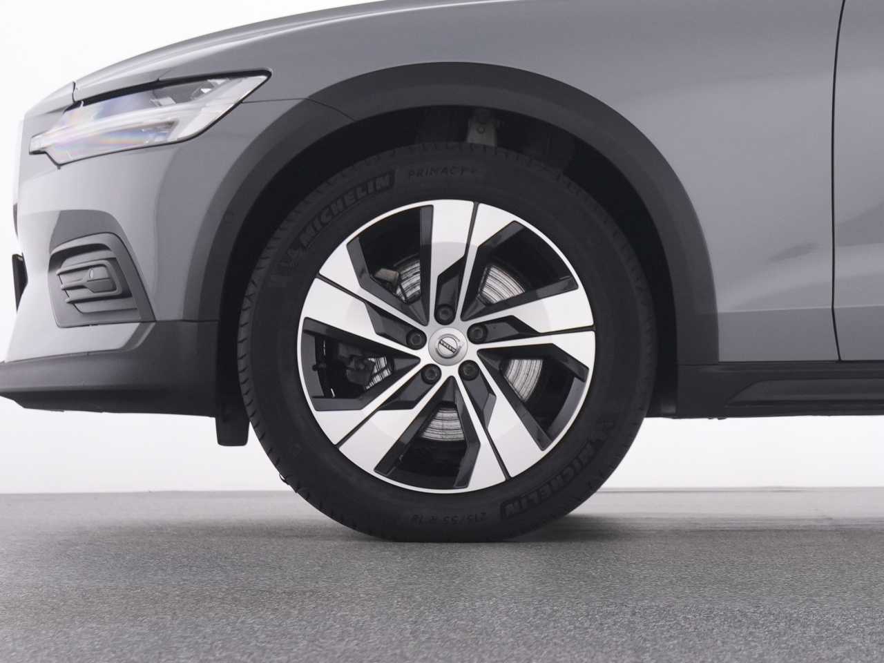 Volvo V60 Cross Country – Bild 19