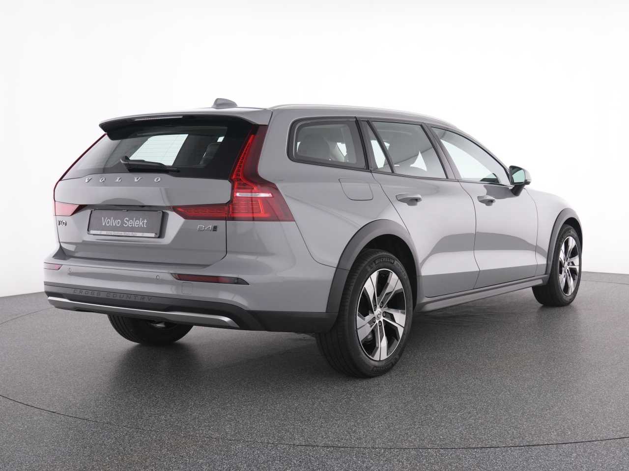 Volvo V60 Cross Country – Bild 3