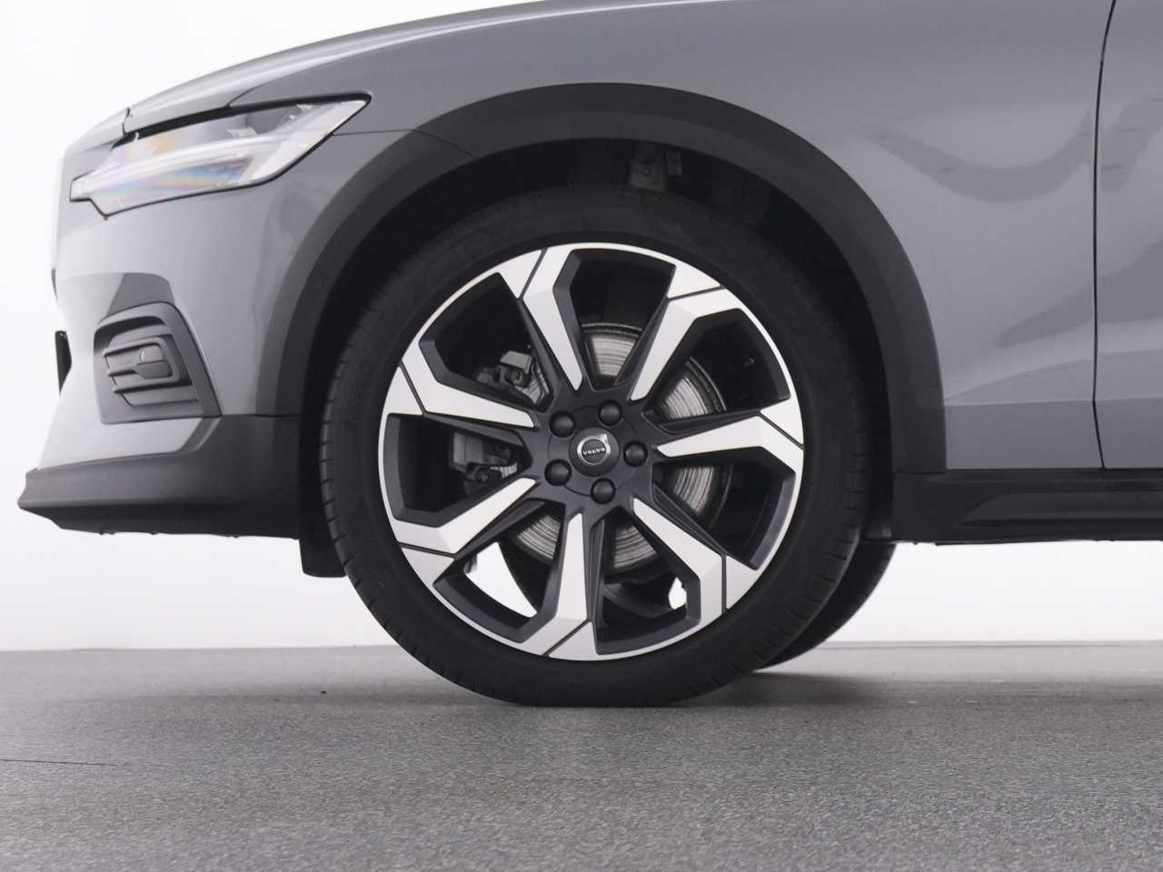 Volvo V60 Cross Country – Bild 20