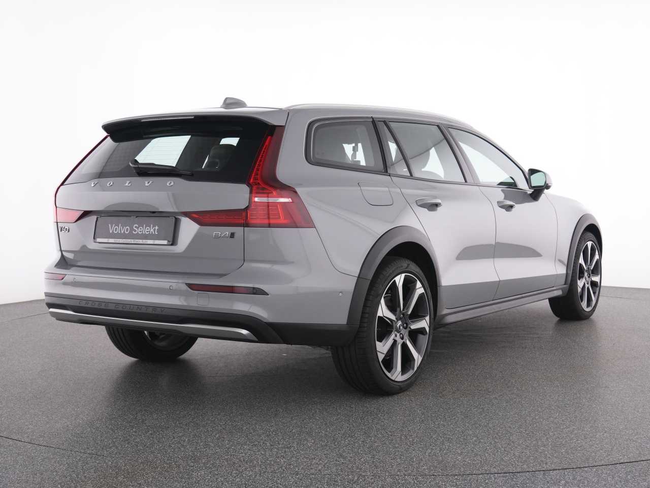 Volvo V60 Cross Country – Bild 3