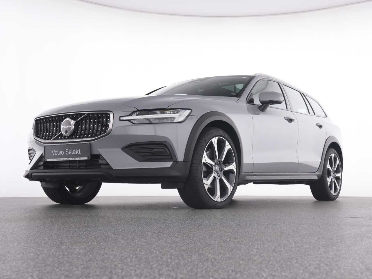 Volvo V60 Cross Country – Bild 7