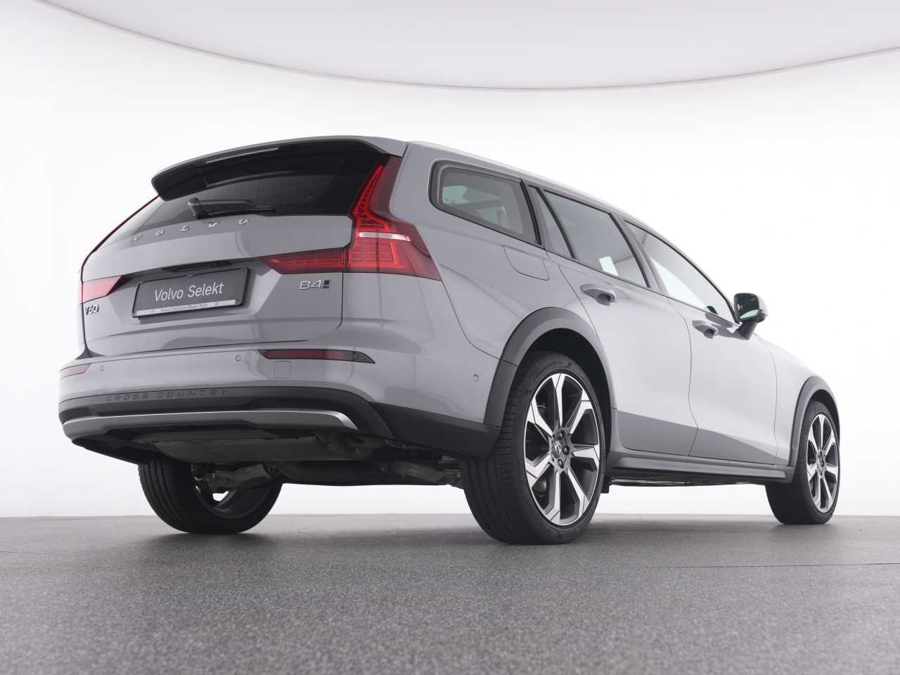 Volvo V60 Cross Country – Bild 8
