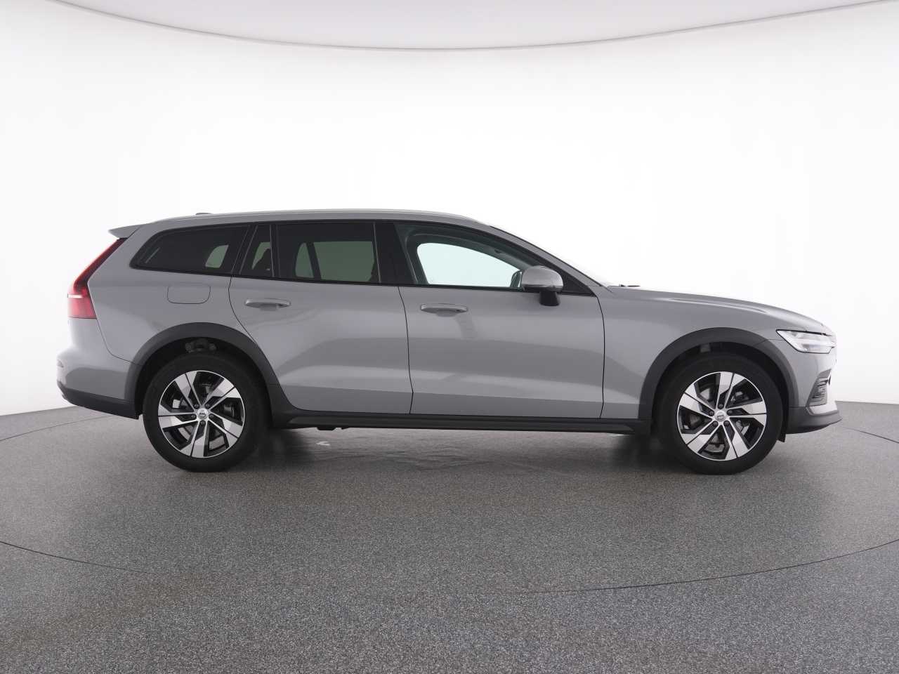 Volvo V60 Cross Country – Bild 12