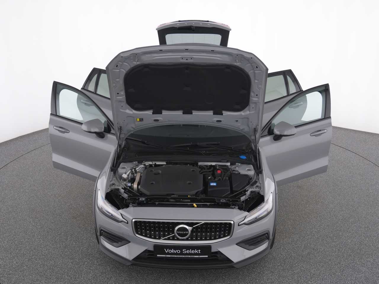 Volvo V60 Cross Country – Bild 13