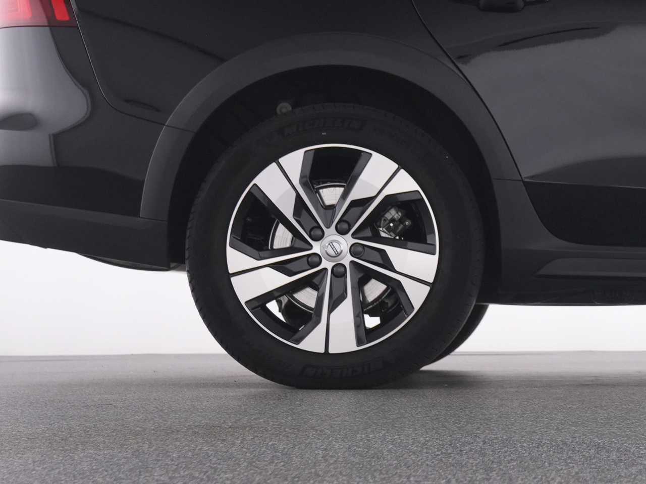 Volvo V60 Cross Country – Bild 23