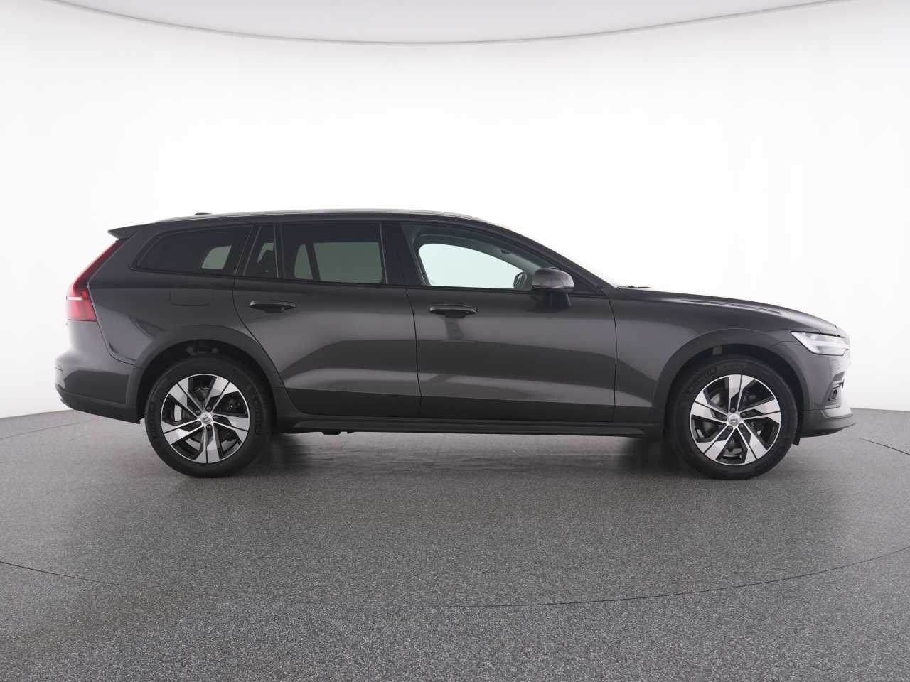 Volvo V60 Cross Country – Bild 12