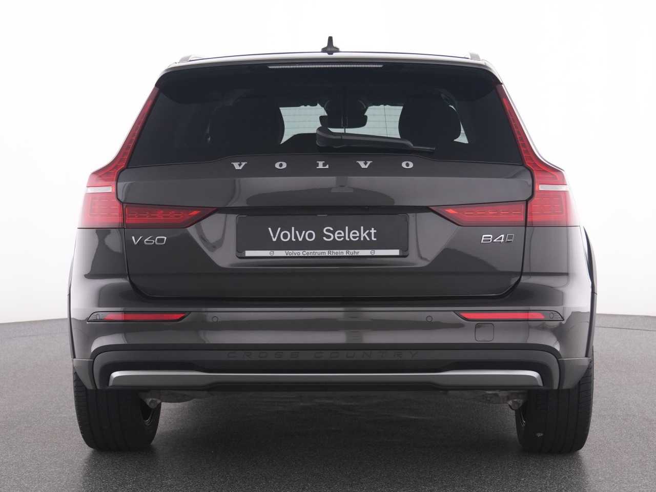 Volvo V60 Cross Country – Bild 16