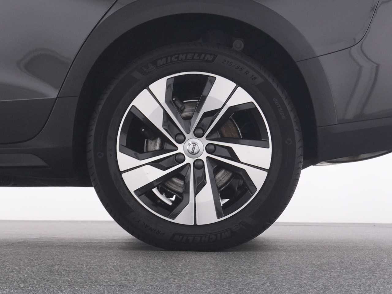 Volvo V60 Cross Country – Bild 21