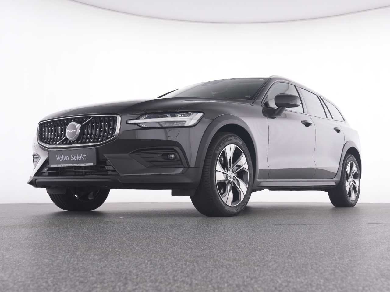 Volvo V60 Cross Country – Bild 7
