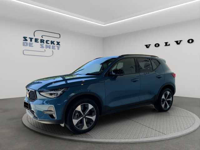 XC40 in Fjord Blue