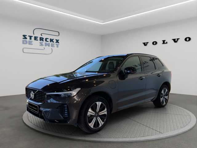 XC60 in Platinum Grey
