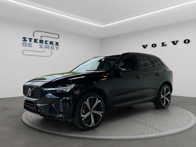 XC60 in Onyx Black