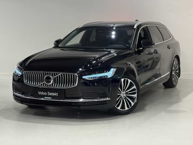 V90 in Onyx Black