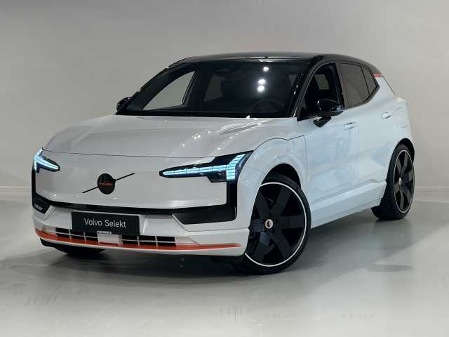 EX30 in Crystal White