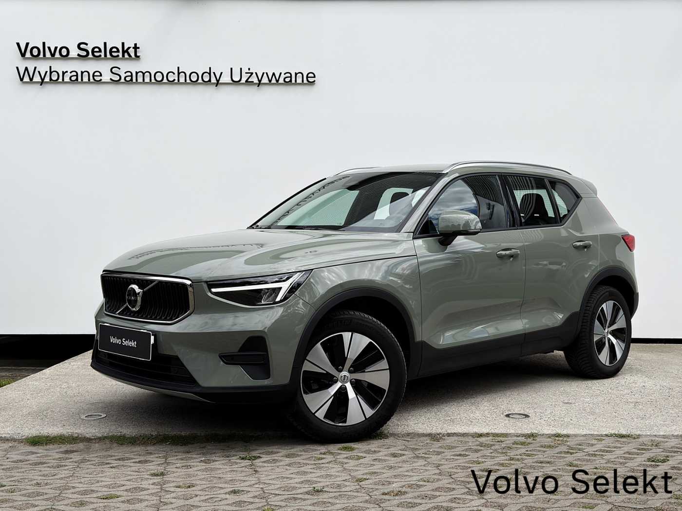 Volvo XC40 2025
