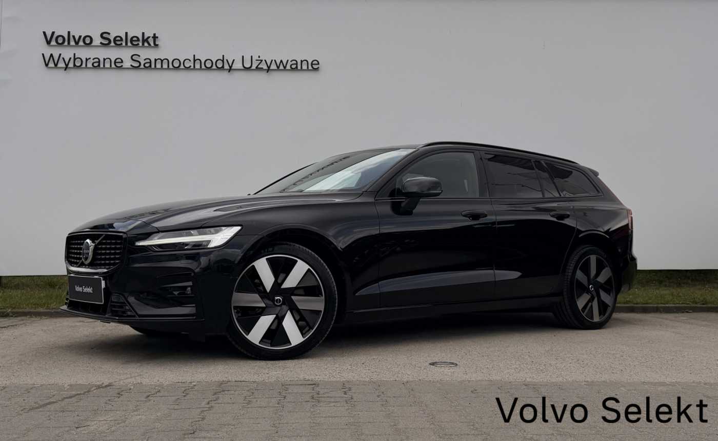Volvo V60 2025
