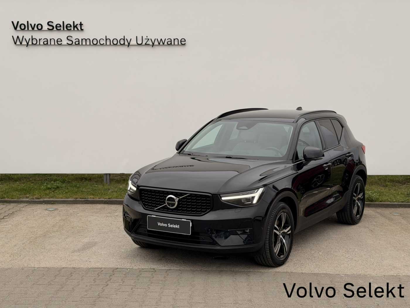 XC40 B4 Plus Dark aut